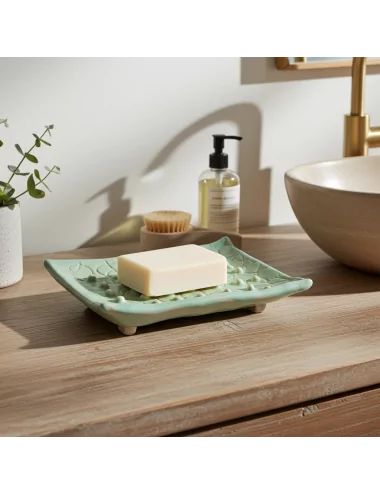 Seifenschale Ton rechteckig mint-grün neben Lavabo