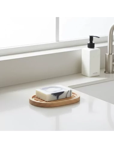 Ovale Seifenschale aus Douglas-Holz mit Seife