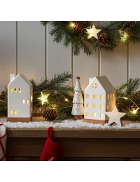 Set Weihnachten - Teelicht Haus, Stern, Baum - Dekoration in weiss/gold als Weihnachtsdekor vor Wand